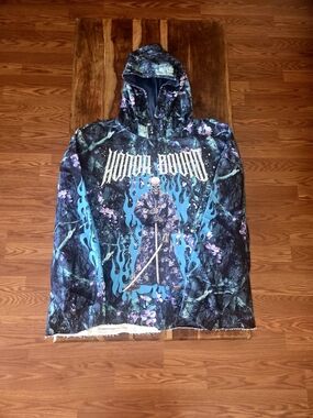 Verselli Men's "Honor Bound" Open-hem Pullover Hoodie. Size 2X-Large